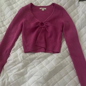 longsleeve pink top